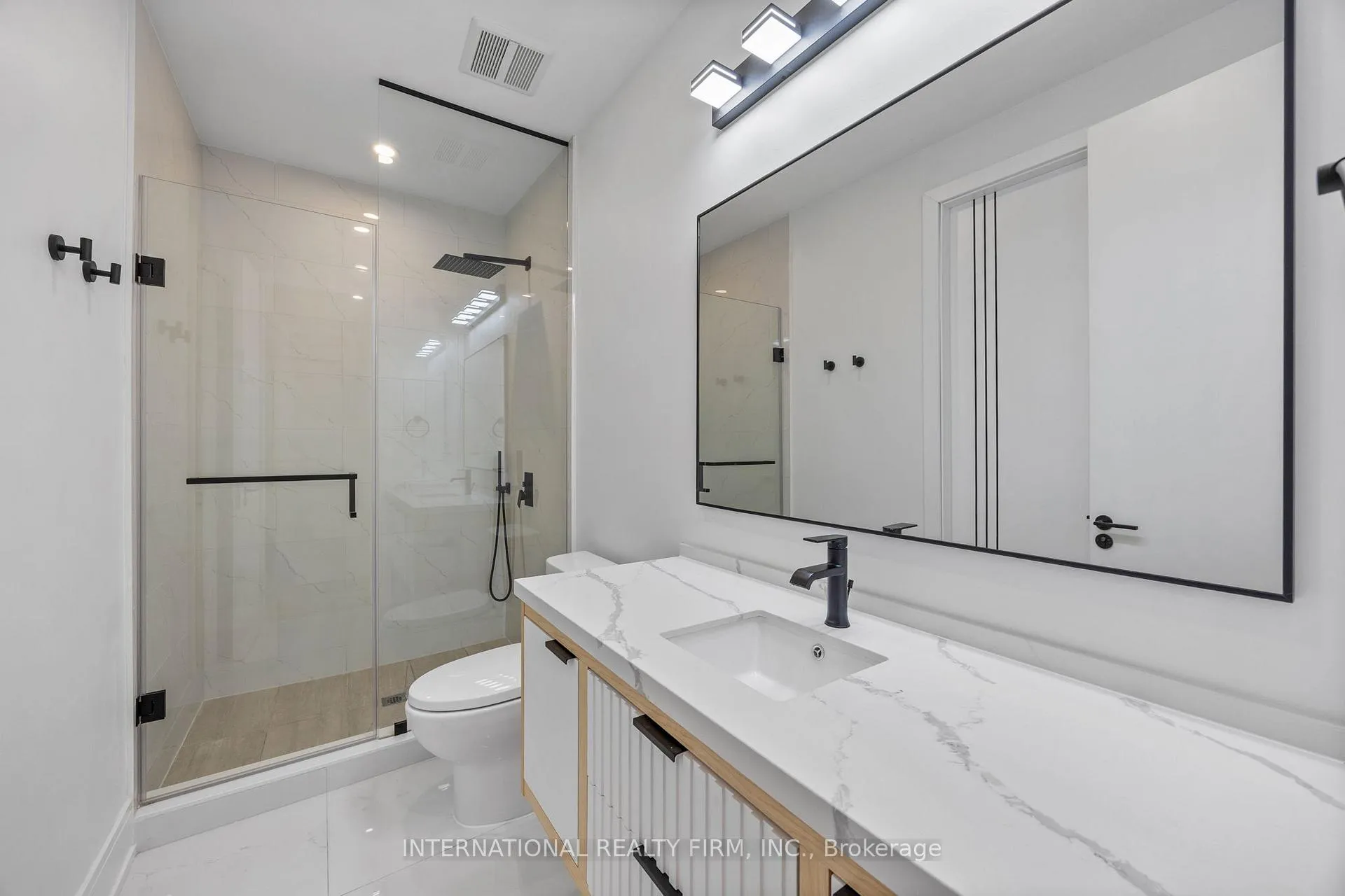 Photo 37 of 19 Ivy Avenue, Toronto, South Riverdale — HOMEH