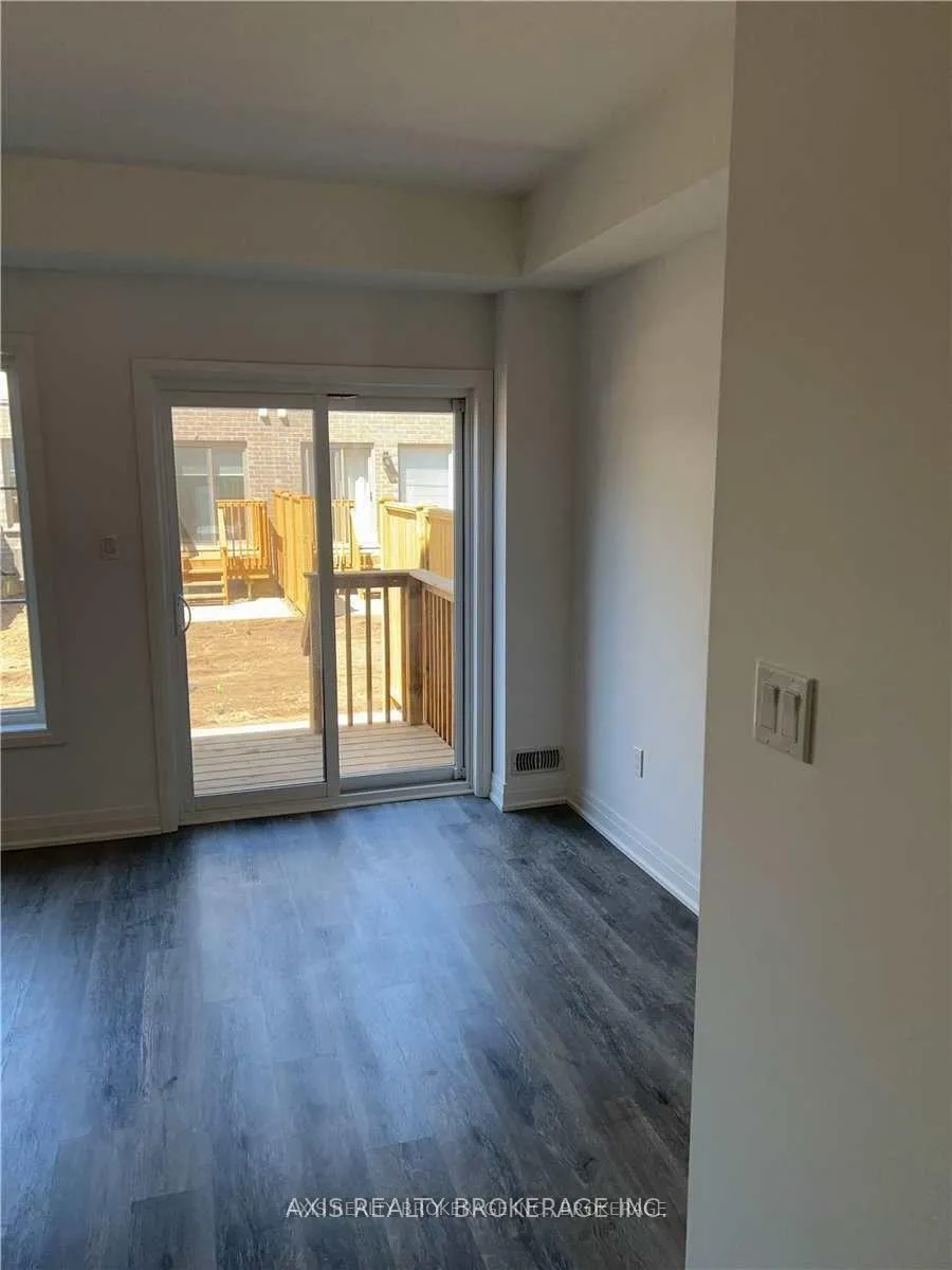 Photo 3 of 50 Steele Crescent, Guelph, St. Patrick's Ward — HOMEH