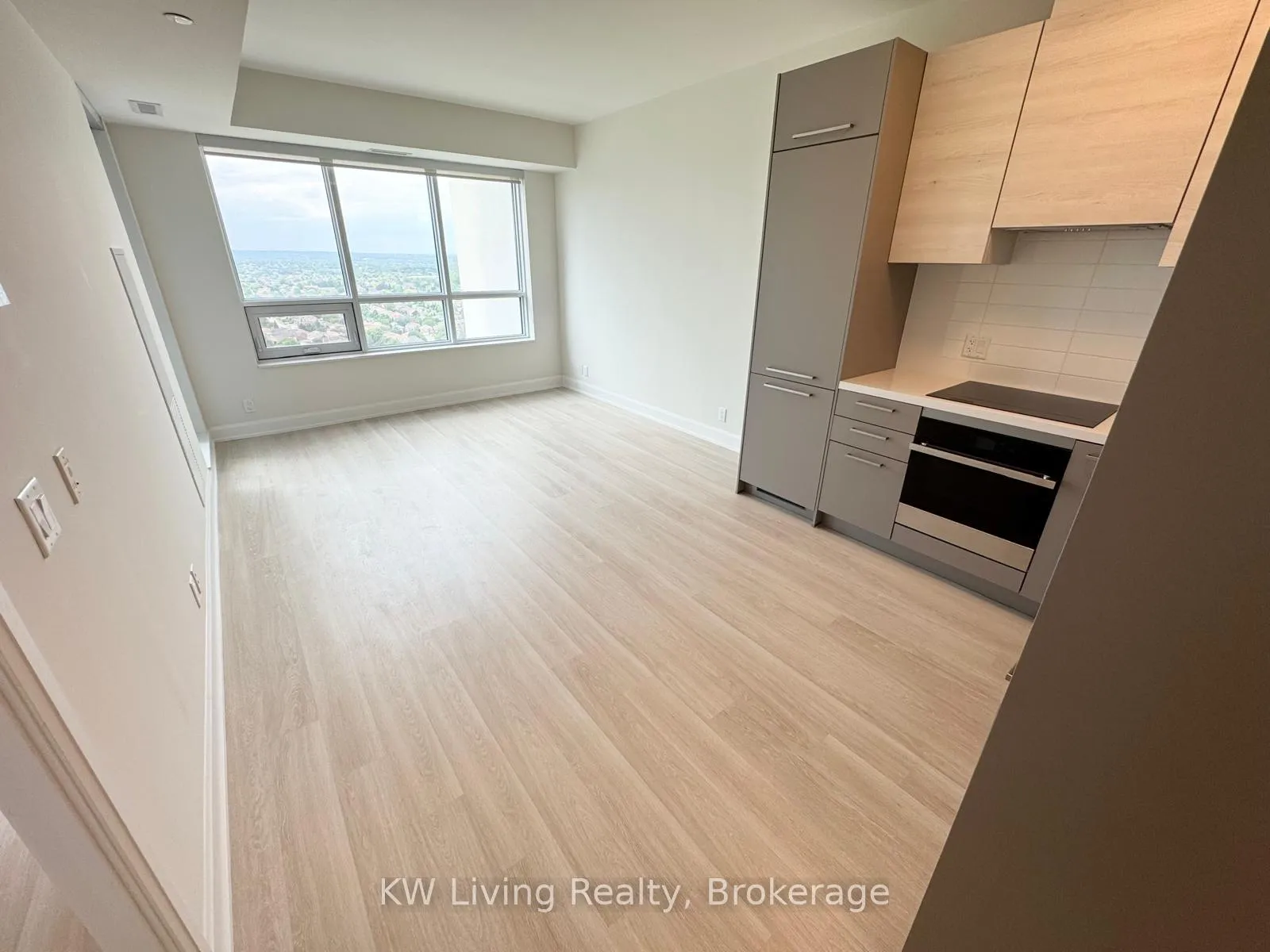 Photo 9 of Unit 2601, 12 Gandhi Lane, Markham, Commerce Valley — HOMEH