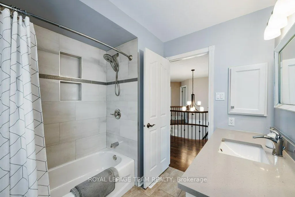 Photo 34 of 8 Thunderbird Crescent, Ottawa, Kanata - Bridlewood — HOMEH