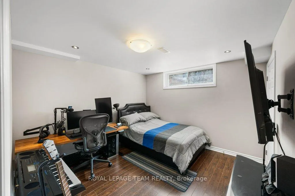 Photo 37 of 8 Thunderbird Crescent, Ottawa, Kanata - Bridlewood — HOMEH
