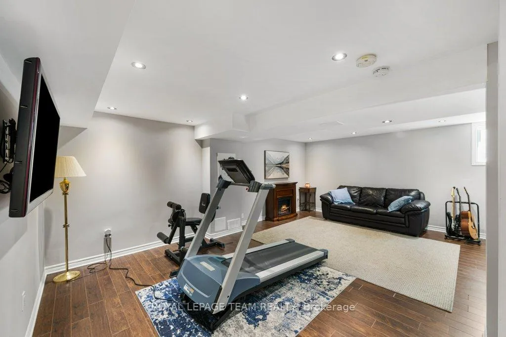 Photo 39 of 8 Thunderbird Crescent, Ottawa, Kanata - Bridlewood — HOMEH