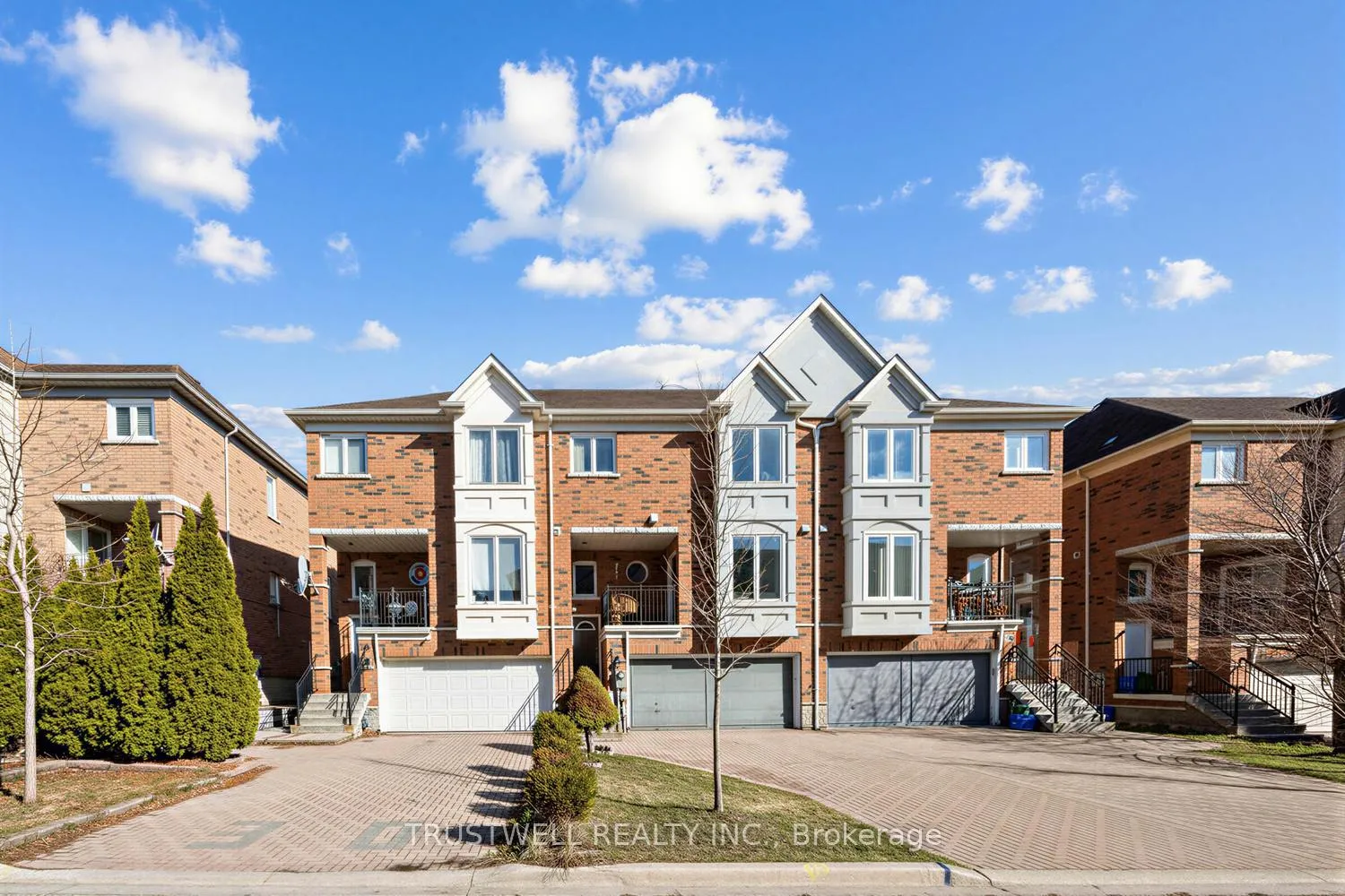 Photo 1 of 32 Orchid Road, Markham, Commerce Valley — HOMEH