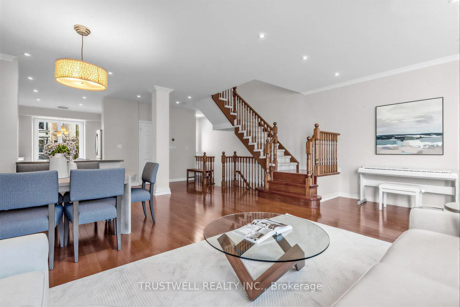 Photo 8 of 32 Orchid Road, Markham, Commerce Valley — HOMEH