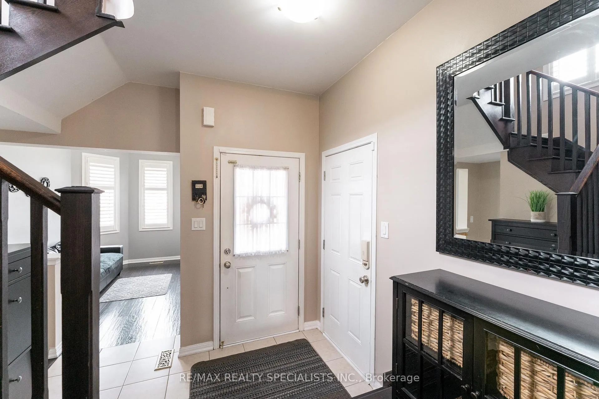 Photo 10 of 1006 Stemman Place, Milton, Willmott — HOMEH