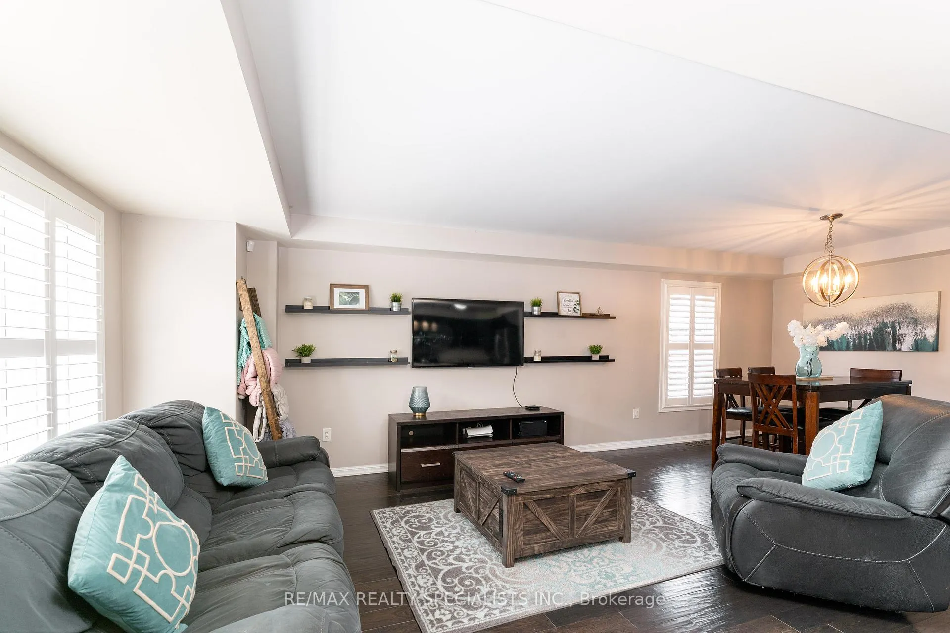 Photo 19 of 1006 Stemman Place, Milton, Willmott — HOMEH