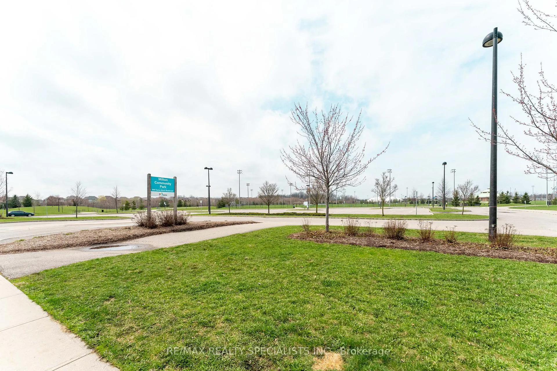 Photo 37 of 1006 Stemman Place, Milton, Willmott — HOMEH