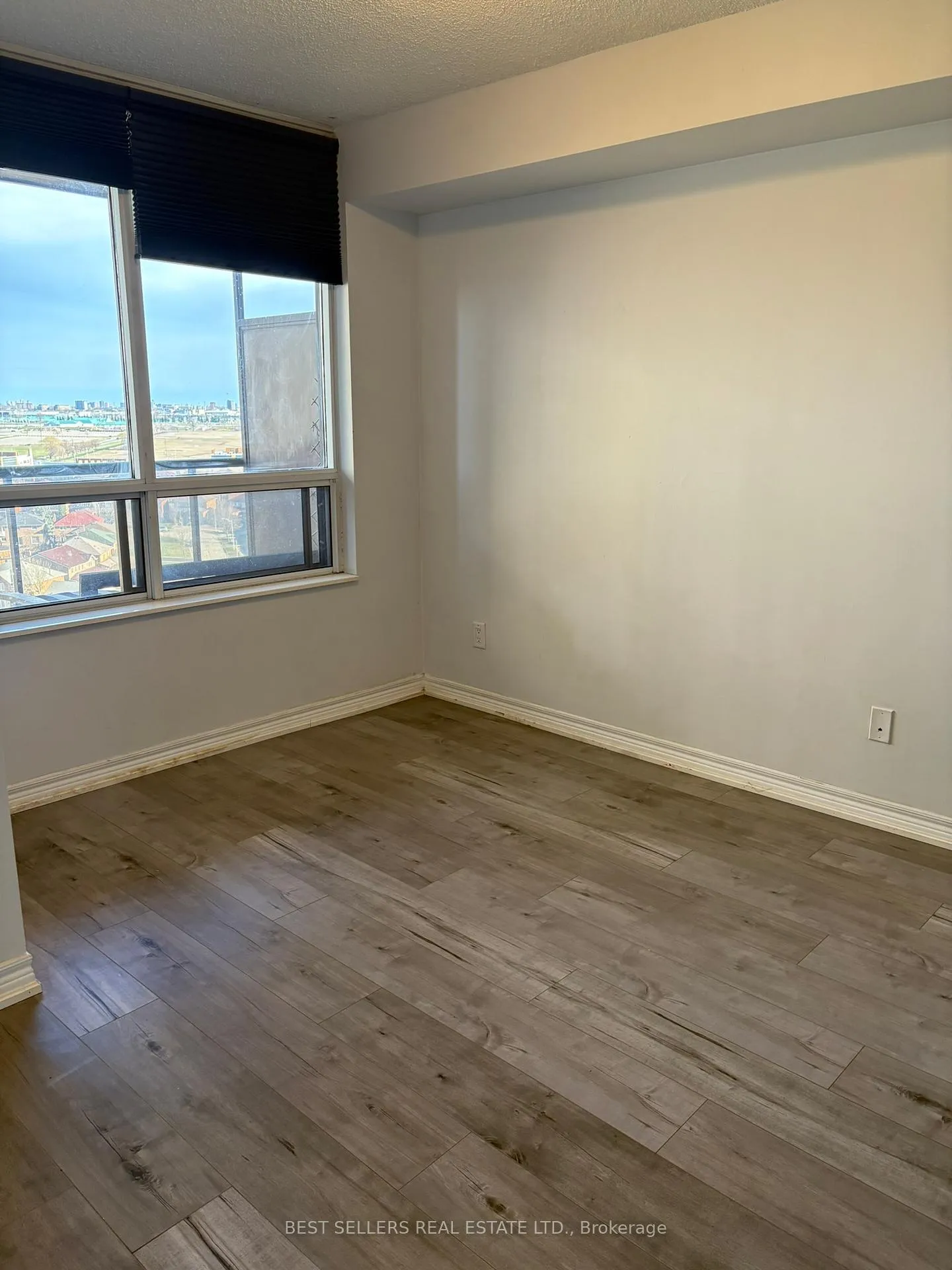 Photo 6 of Unit 1509, 710 Humberwood Boulevard, Etobicoke, West Humber-Clairville — HOMEH