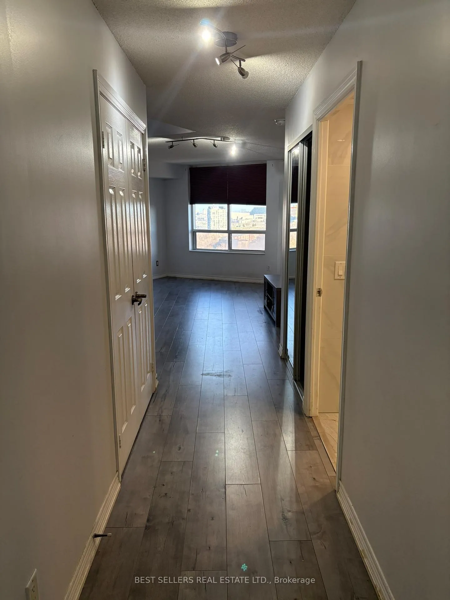 Photo 9 of Unit 1509, 710 Humberwood Boulevard, Etobicoke, West Humber-Clairville — HOMEH