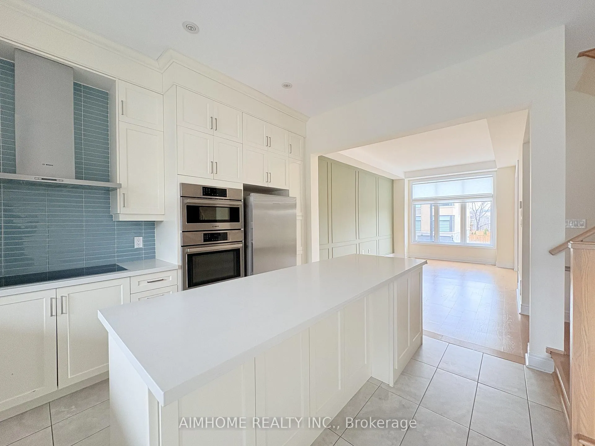 Photo 13 of 87 Carrville Woods Circle, Vaughan, Patterson — HOMEH