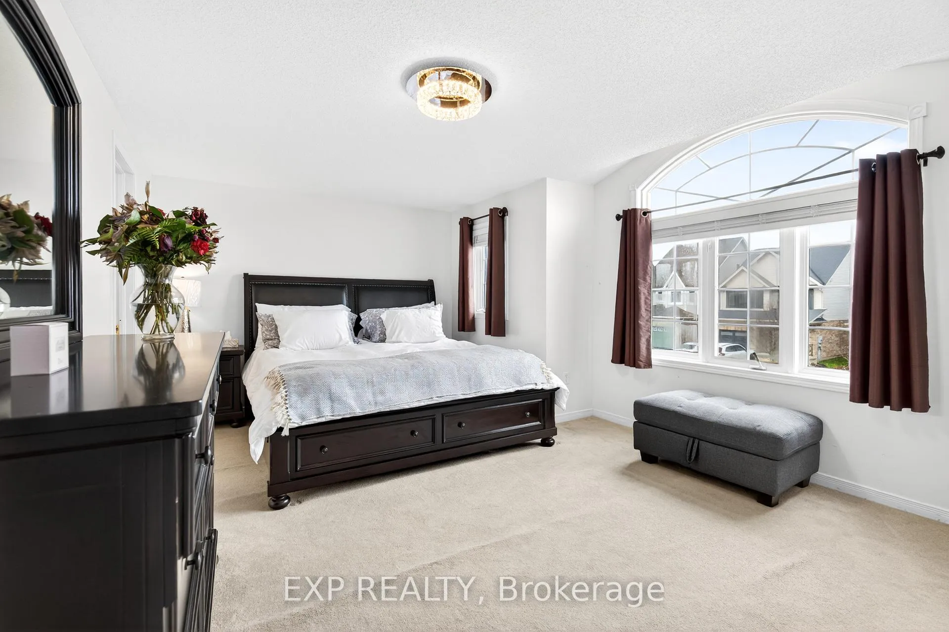 Photo 18 of 42 Schiedel Drive W, Guelph, Victoria North — HOMEH