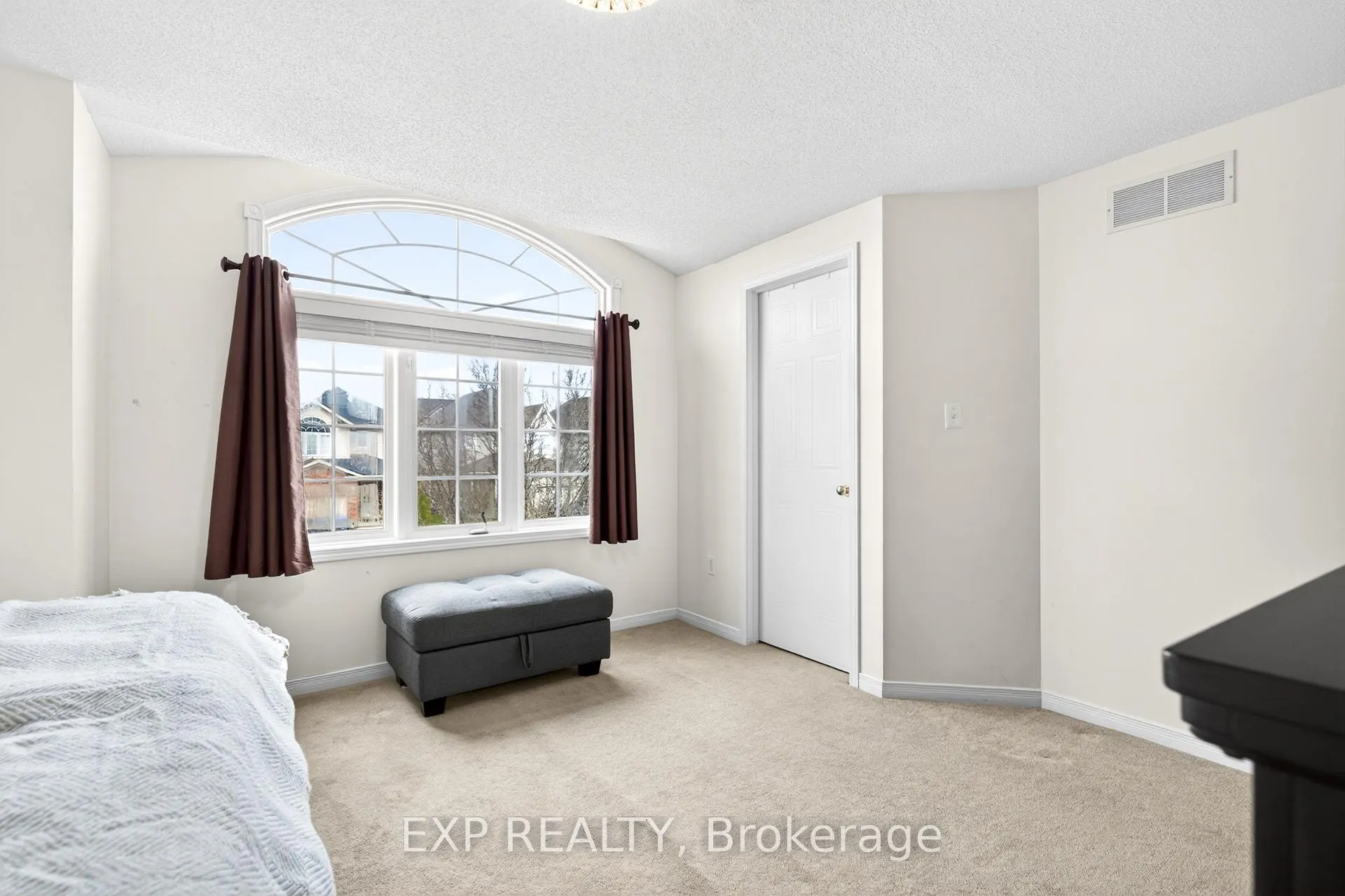 Photo 20 of 42 Schiedel Drive W, Guelph, Victoria North — HOMEH