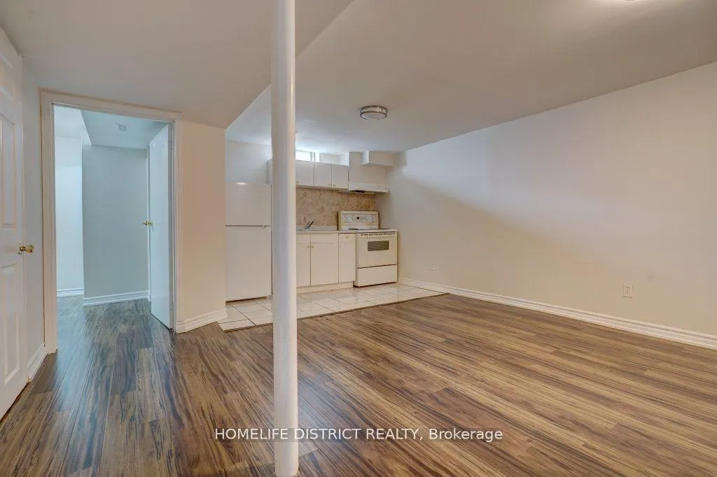 Photo 6 of 1861 Bainbridge Drive, Pickering, Village East — HOMEH