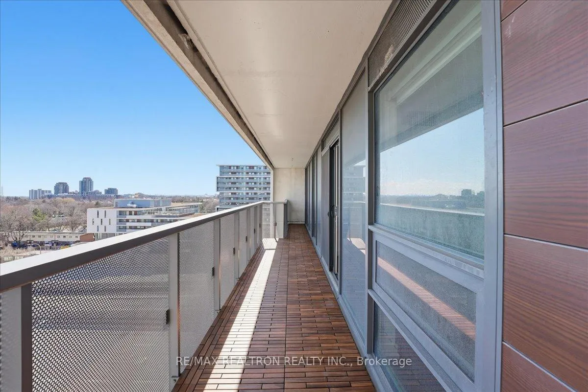 Photo 20 of Unit 1004, 120 Varna Drive, Toronto, Englemount-Lawrence — HOMEH