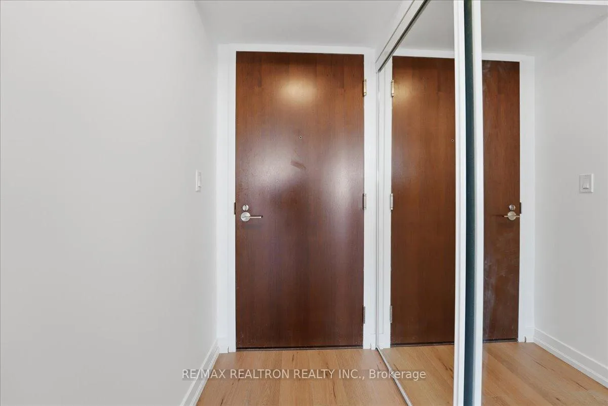 Photo 22 of Unit 1004, 120 Varna Drive, Toronto, Englemount-Lawrence — HOMEH