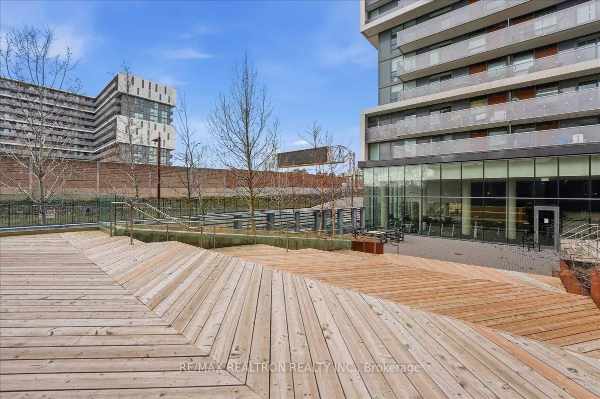 Photo 27 of Unit 1004, 120 Varna Drive, Toronto, Englemount-Lawrence — HOMEH
