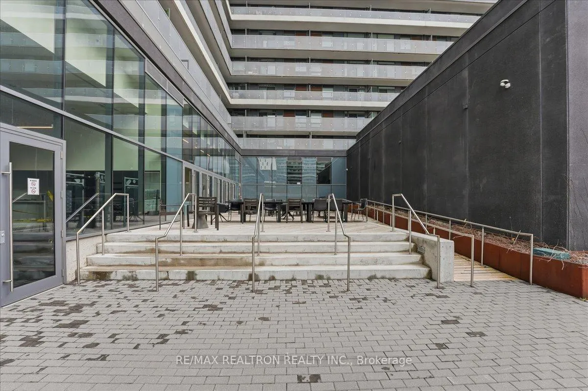 Photo 28 of Unit 1004, 120 Varna Drive, Toronto, Englemount-Lawrence — HOMEH