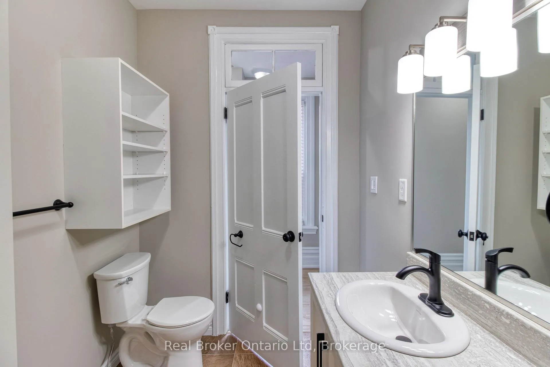 Photo 26 of 944 5th Avenue E, Owen Sound — HOMEH