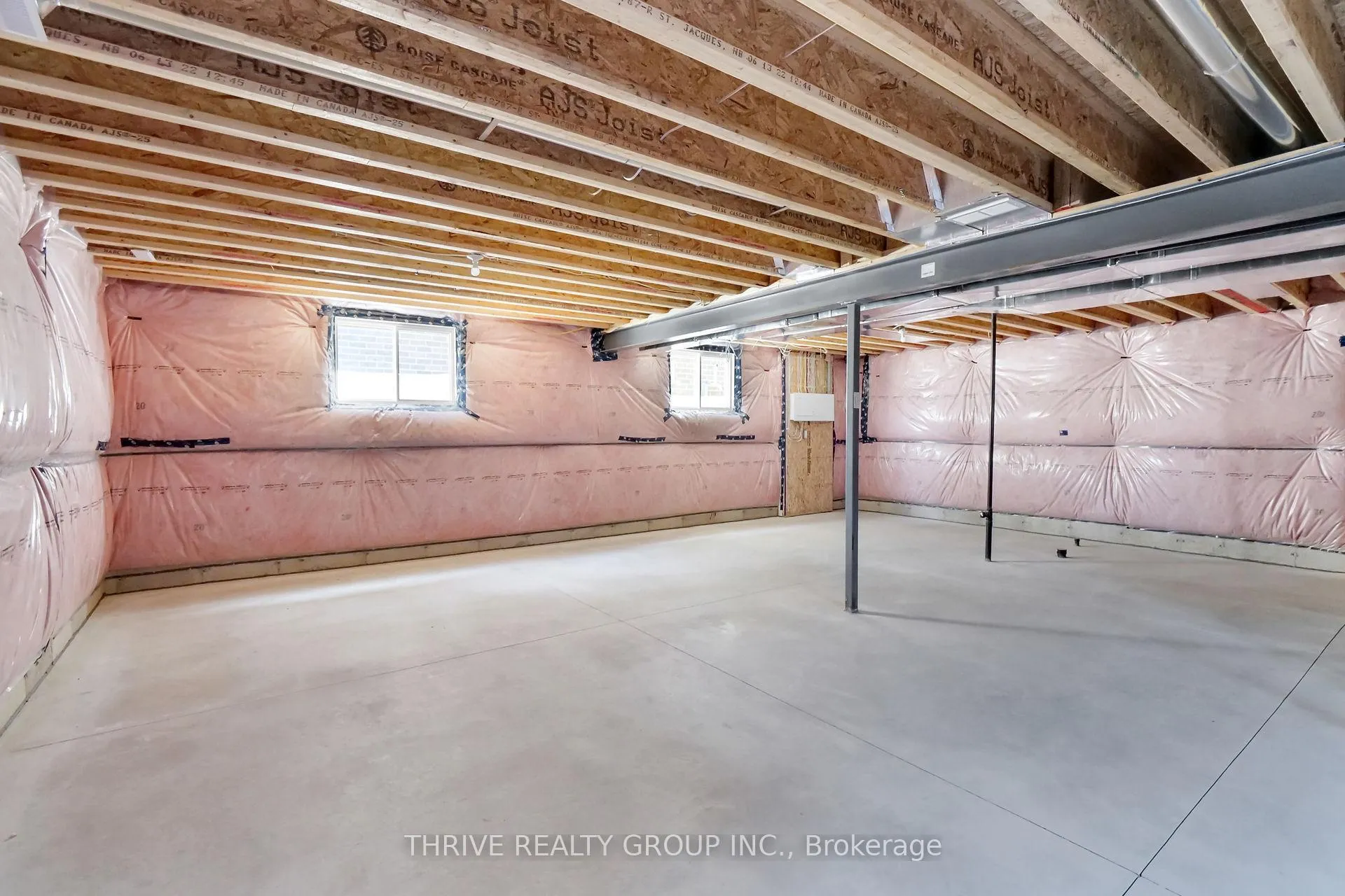 Photo 35 of 64 Basil Crescent, Middlesex Centre, Ilderton — HOMEH