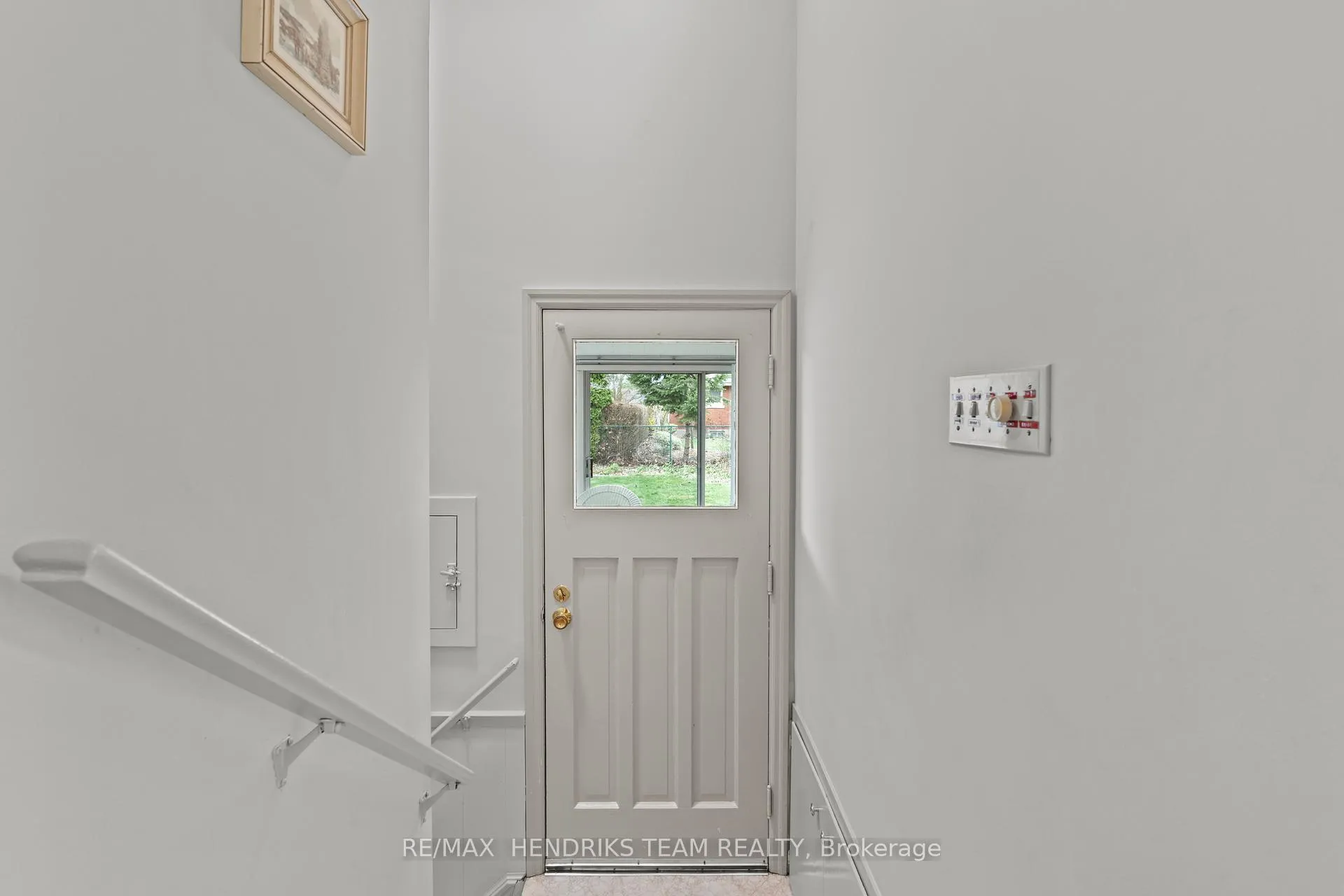 Photo 20 of 11 Kamla Drive, St. Catharines, Vine/Linwell — HOMEH