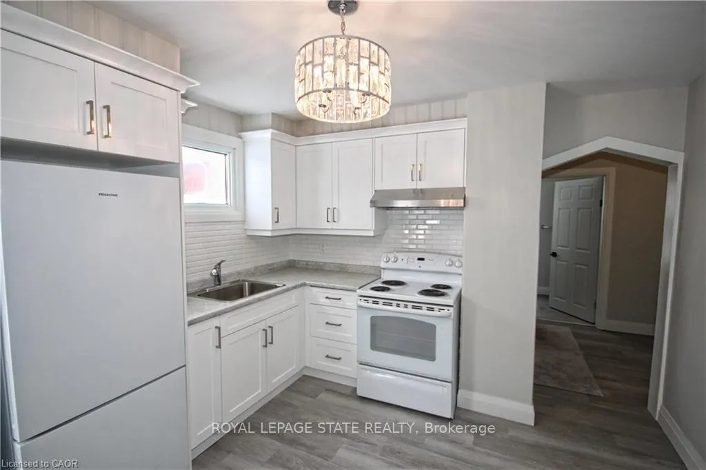 Photo 2 of 1356 Upper Wellington Street, Hamilton, Jerome — HOMEH