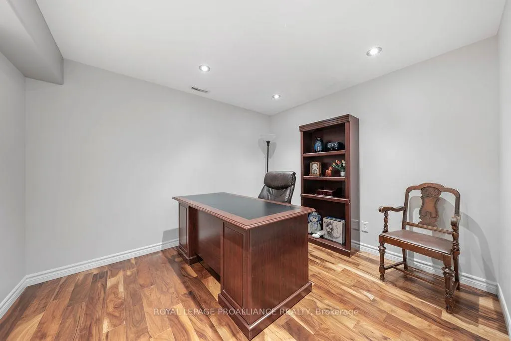 Photo 31 of 5 Simcoe Drive, Belleville, Thurlow Ward — HOMEH