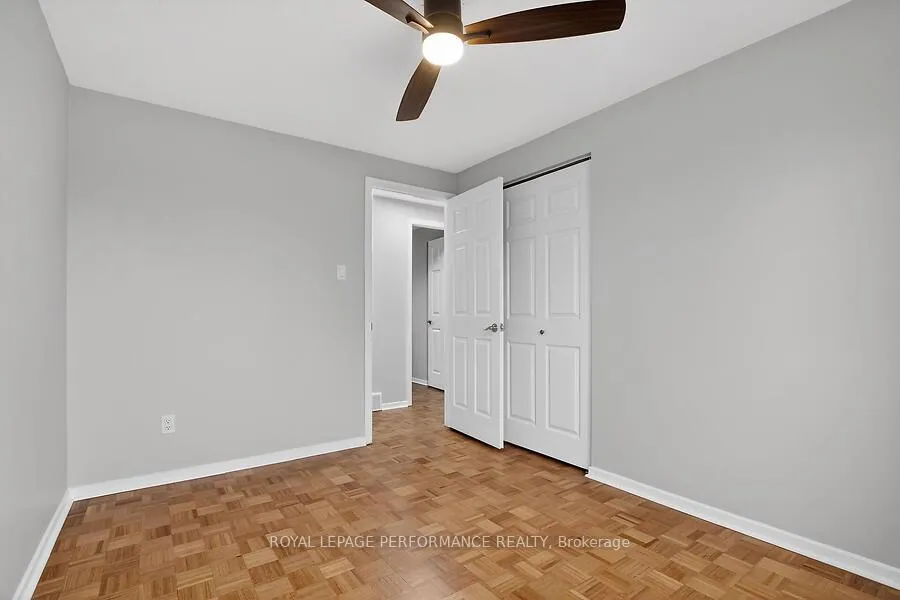 Photo 33 of 20 Coldstream Drive, Ottawa, Munster — HOMEH