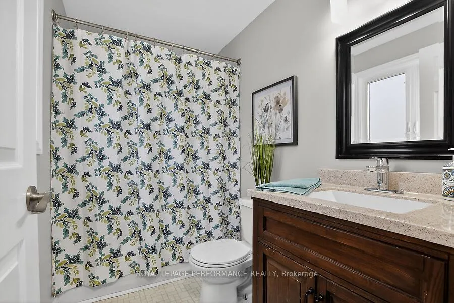 Photo 34 of 20 Coldstream Drive, Ottawa, Munster — HOMEH