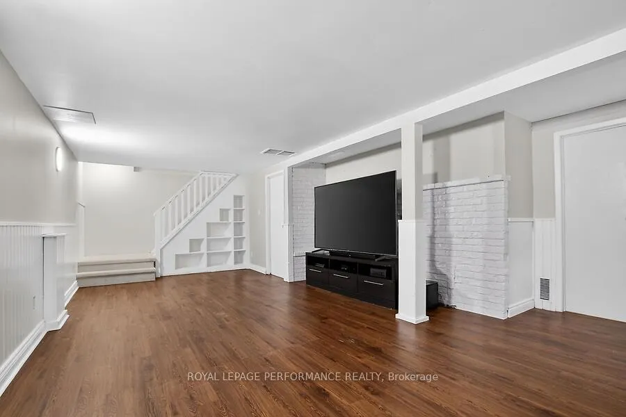 Photo 36 of 20 Coldstream Drive, Ottawa, Munster — HOMEH