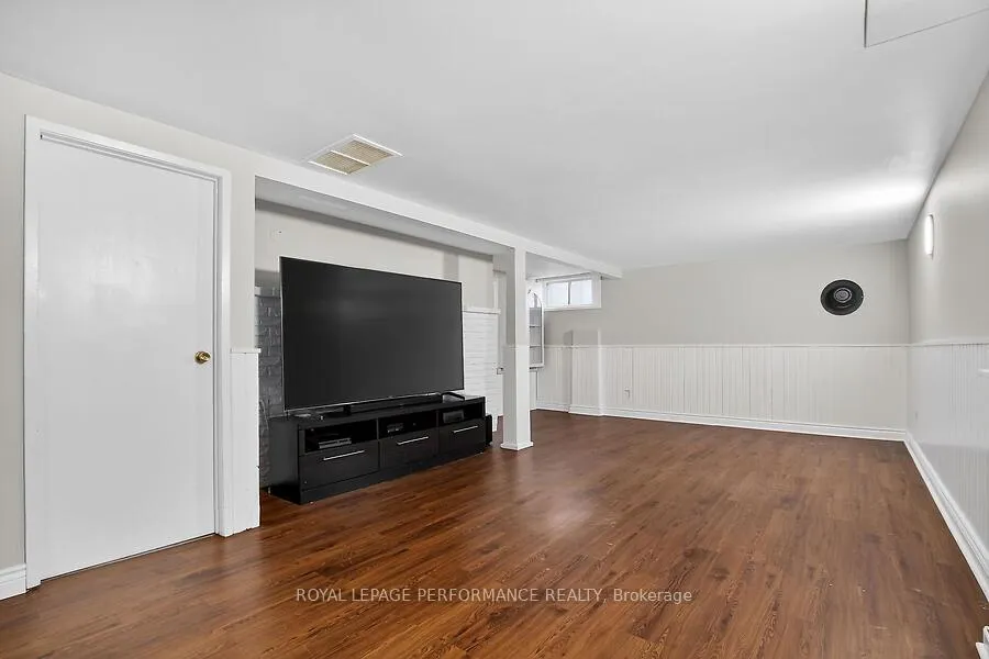 Photo 39 of 20 Coldstream Drive, Ottawa, Munster — HOMEH