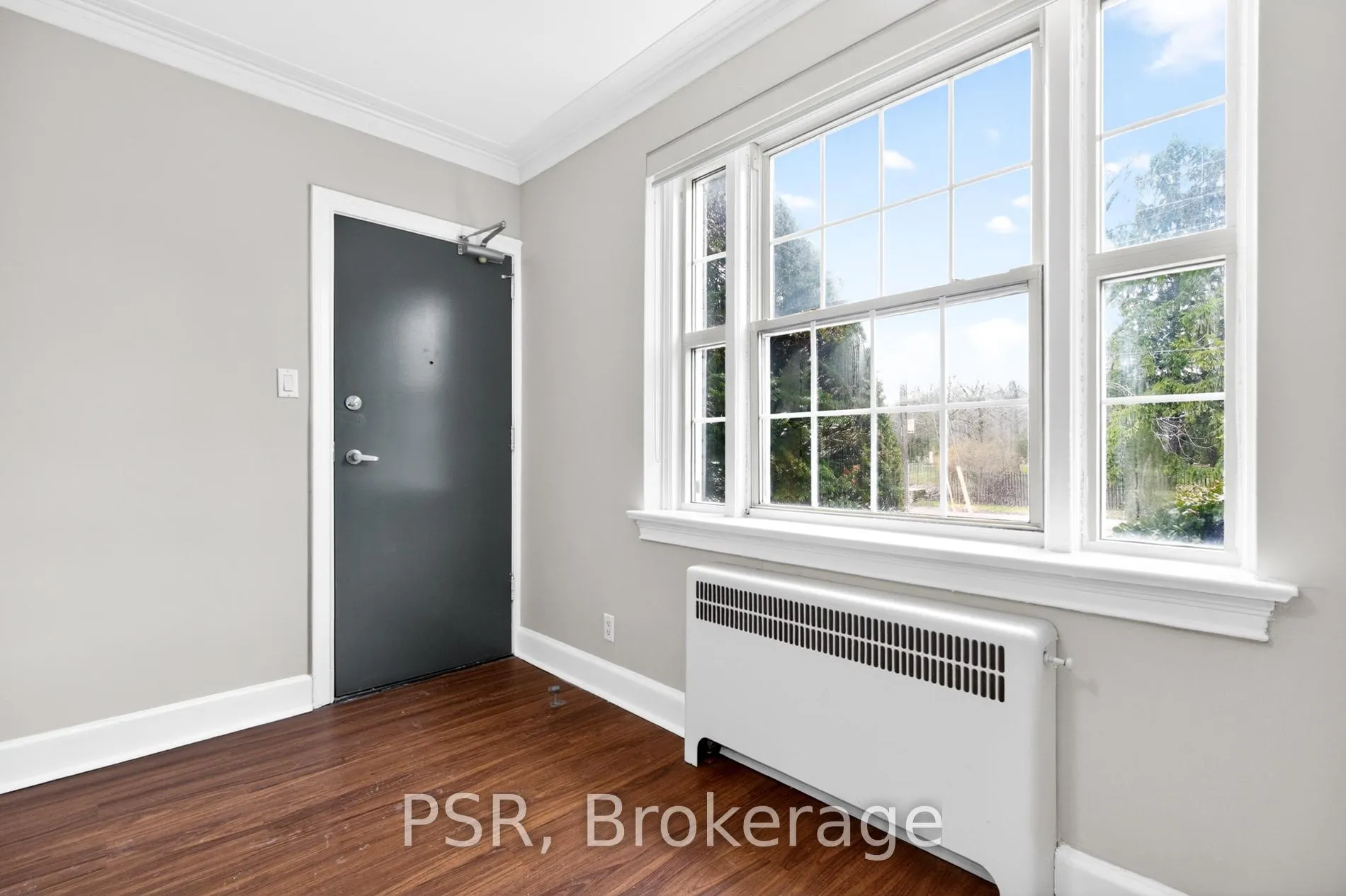 Photo 7 of Unit L21, 1325 Bayview Avenue, Toronto, Leaside — HOMEH