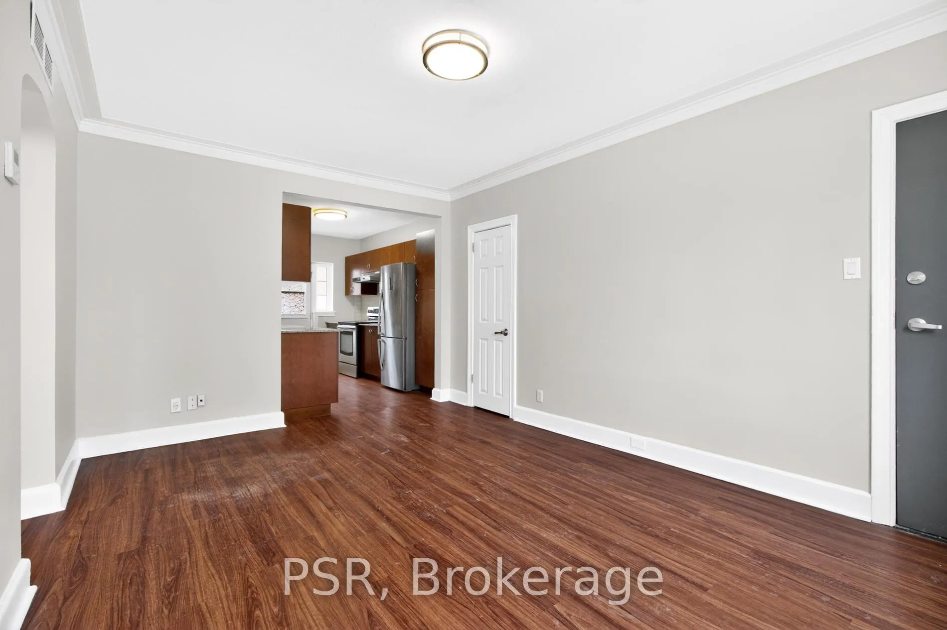 Photo 9 of Unit L21, 1325 Bayview Avenue, Toronto, Leaside — HOMEH