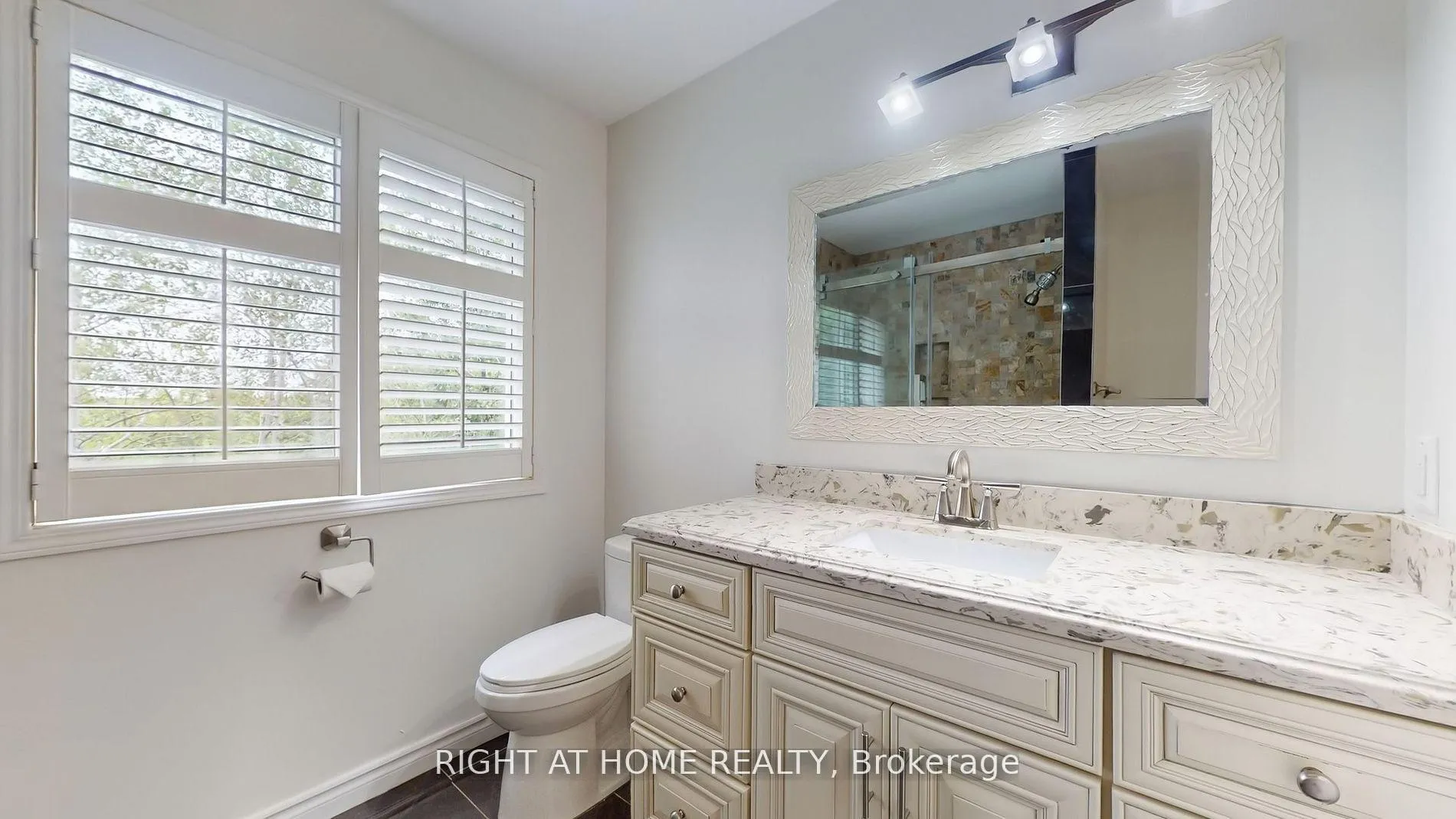 Photo 21 of 5160 Ravine Crescent, Burlington, Orchard — HOMEH