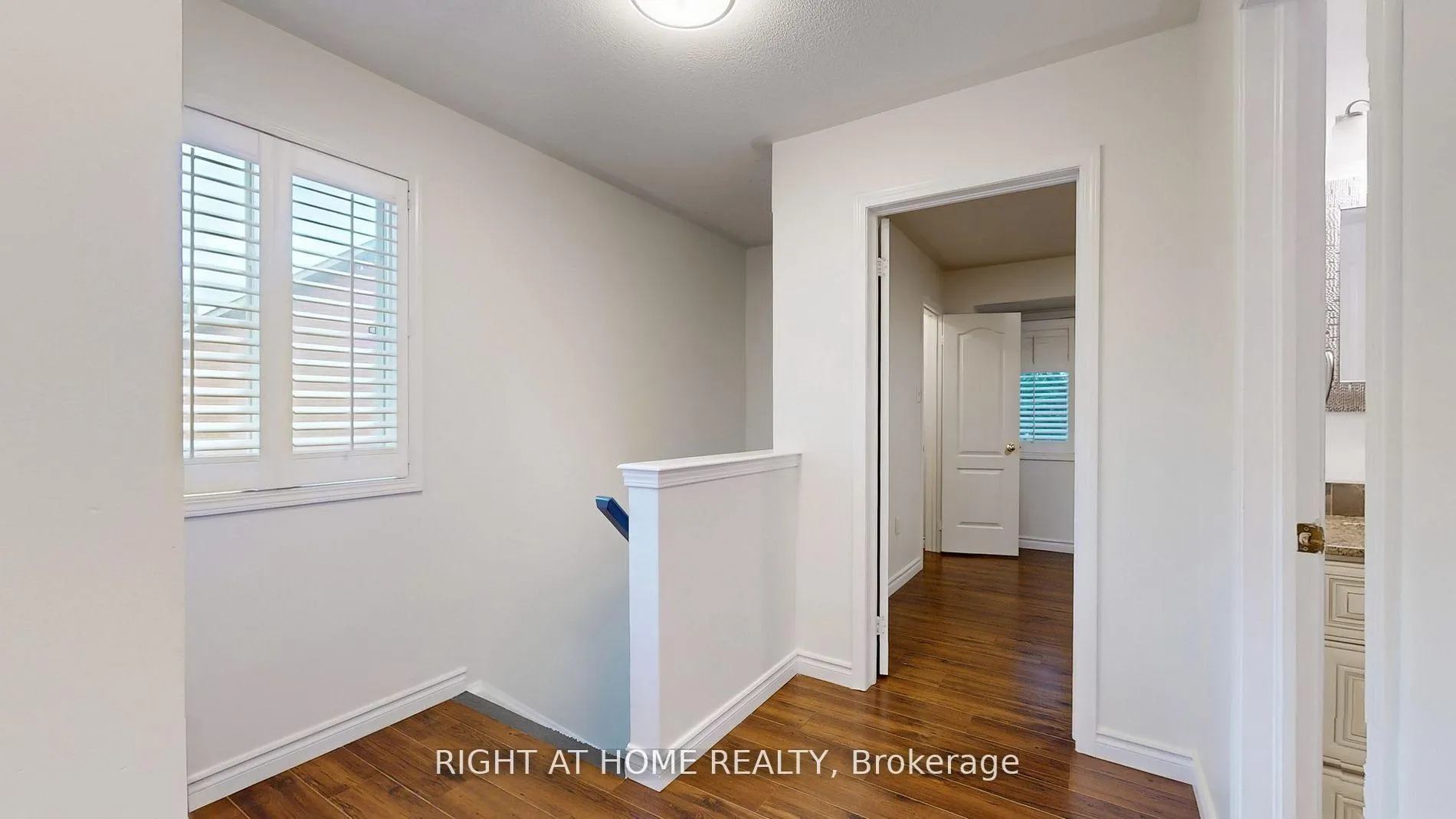 Photo 22 of 5160 Ravine Crescent, Burlington, Orchard — HOMEH