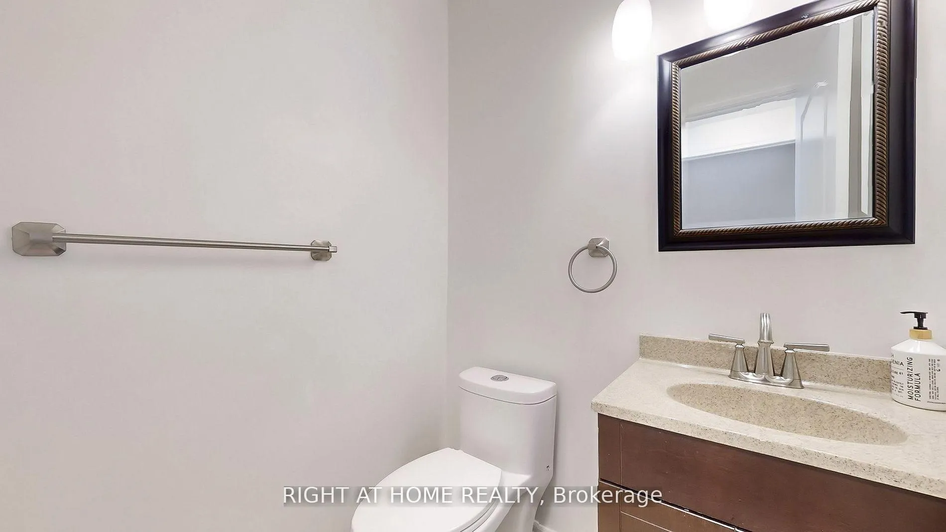 Photo 25 of 5160 Ravine Crescent, Burlington, Orchard — HOMEH