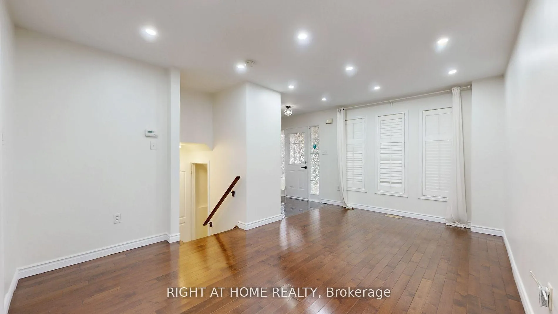 Photo 32 of 5160 Ravine Crescent, Burlington, Orchard — HOMEH