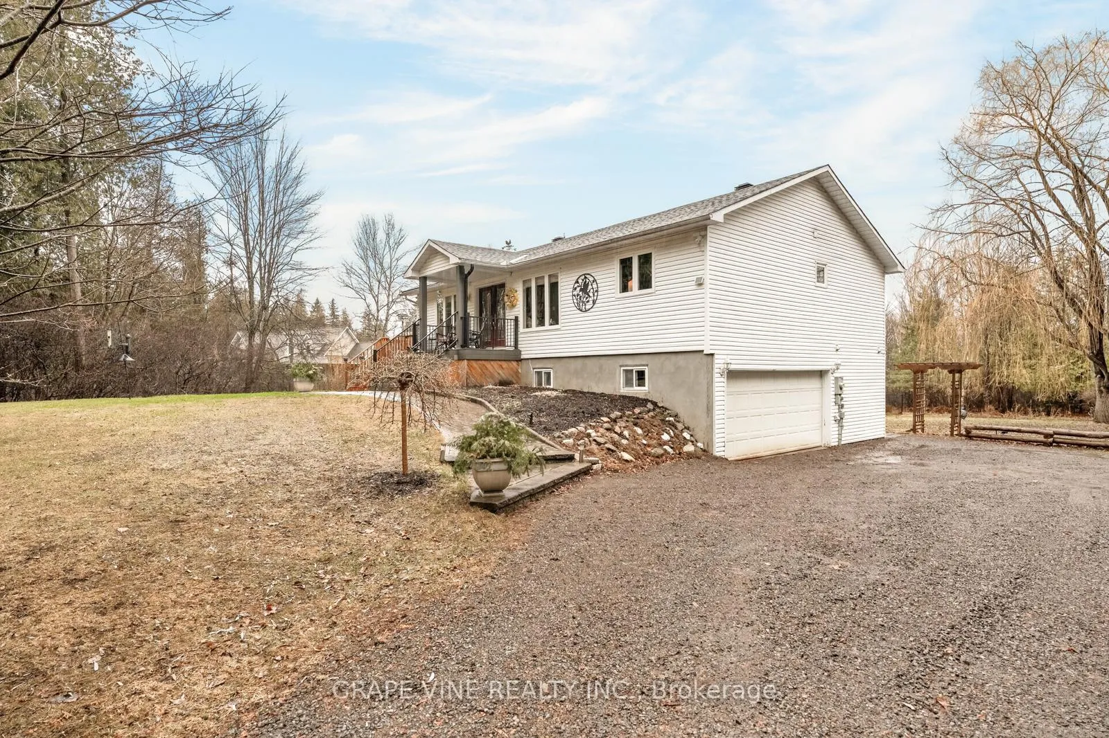 Photo 52 of 119 Sierra Woods Drive, Ottawa, Huntley Ward (South West) — HOMEH