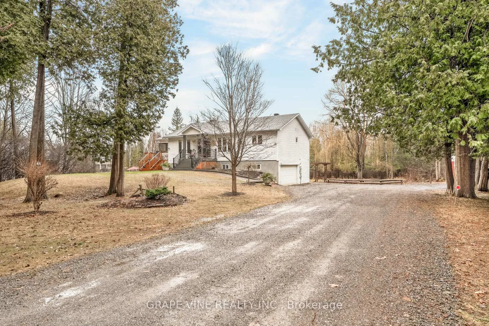 Photo 53 of 119 Sierra Woods Drive, Ottawa, Huntley Ward (South West) — HOMEH