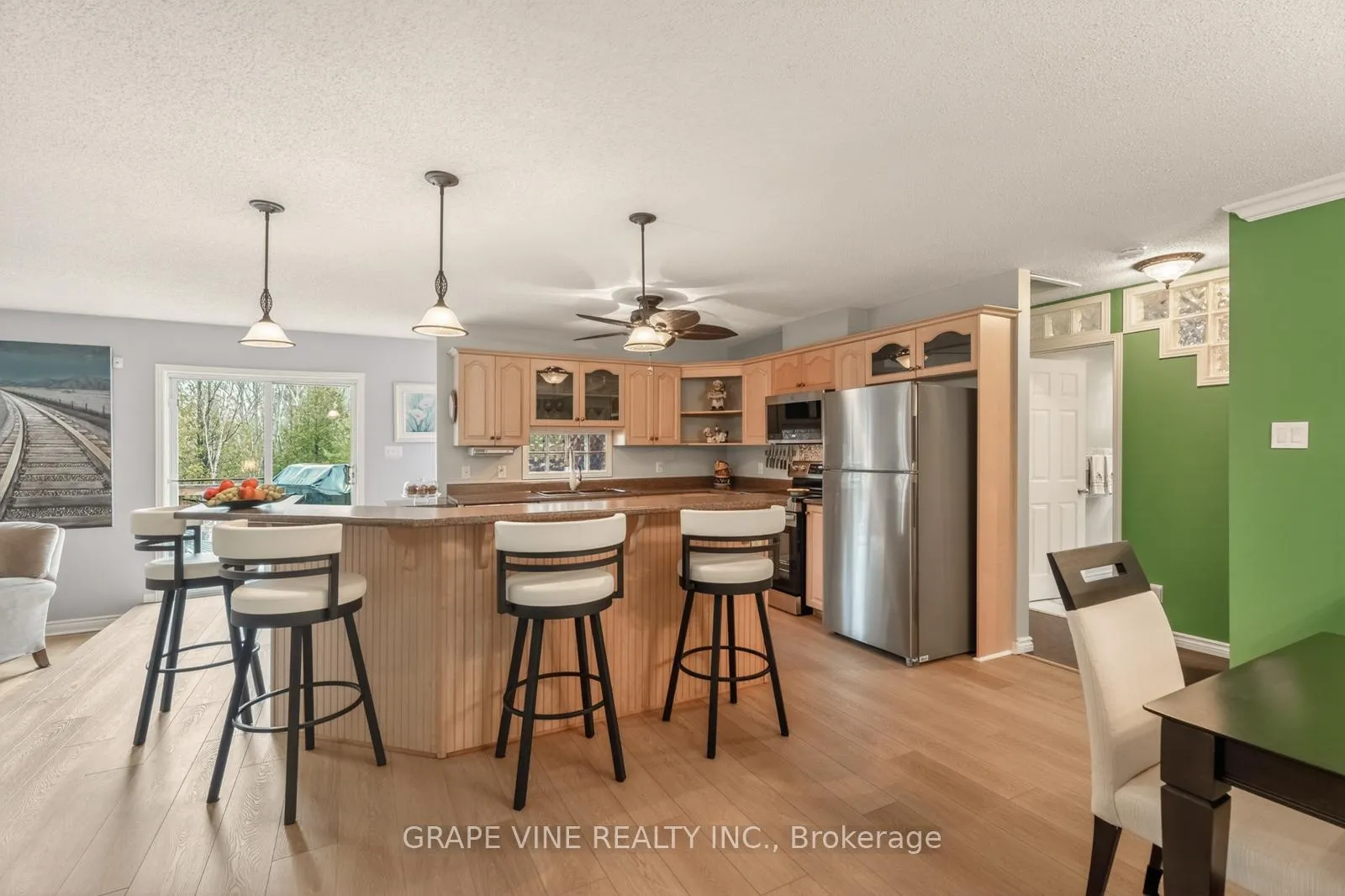 Photo 10 of 119 Sierra Woods Drive, Ottawa, Huntley Ward (South West) — HOMEH