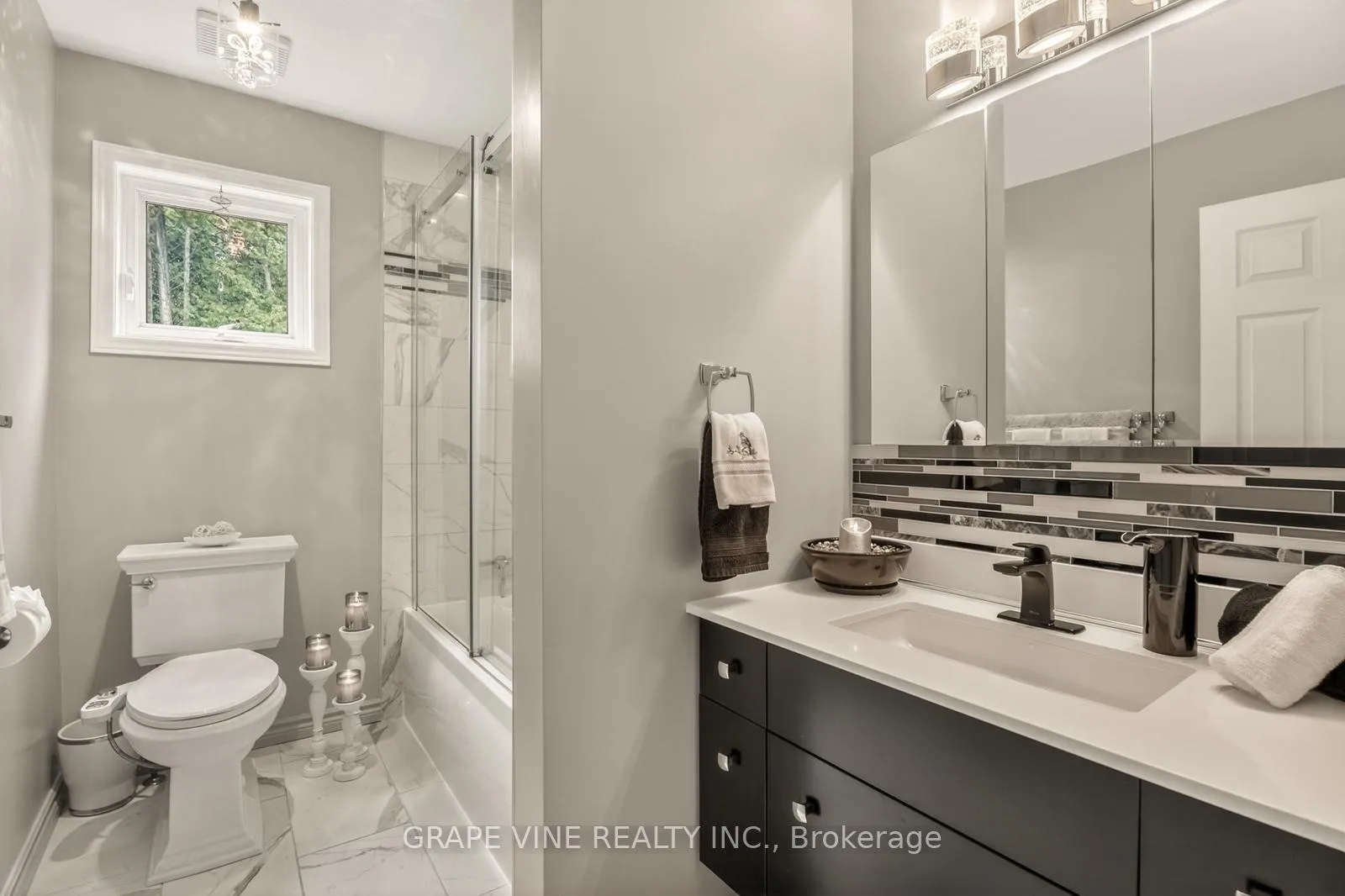 Photo 26 of 119 Sierra Woods Drive, Ottawa, Huntley Ward (South West) — HOMEH