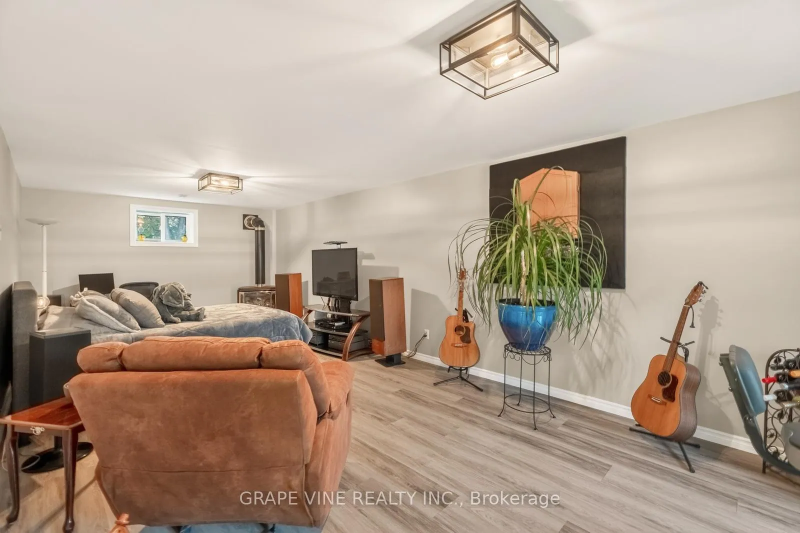 Photo 32 of 119 Sierra Woods Drive, Ottawa, Huntley Ward (South West) — HOMEH
