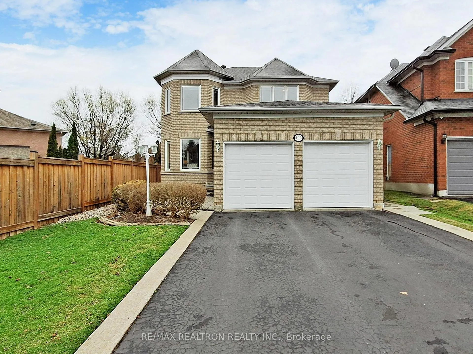 Photo 1 of 102 Havelock Gate, Markham, Rouge Fairways — HOMEH