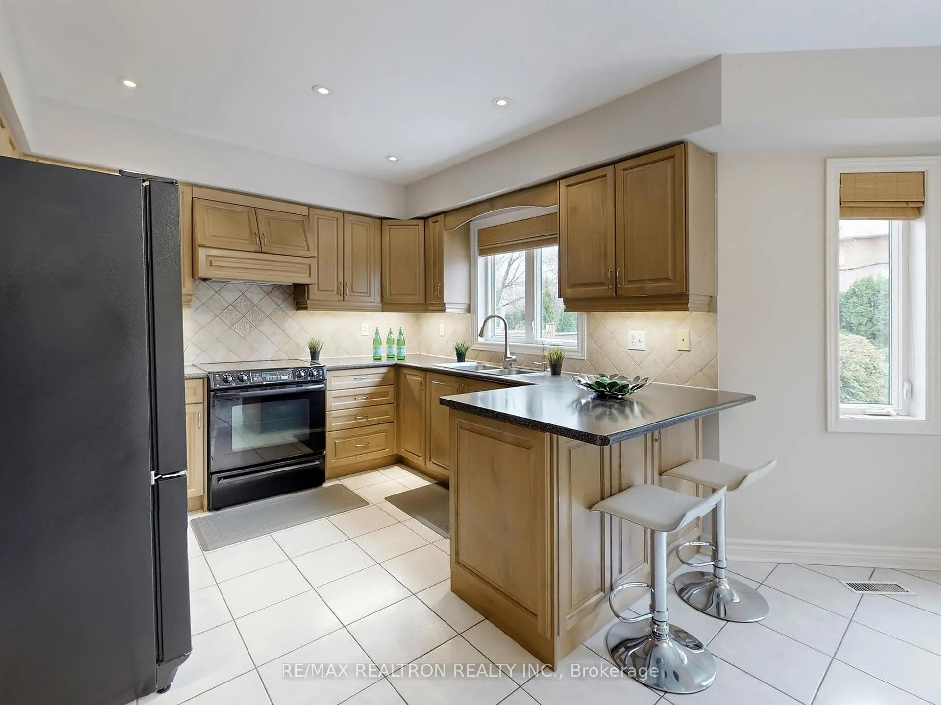 Photo 13 of 102 Havelock Gate, Markham, Rouge Fairways — HOMEH