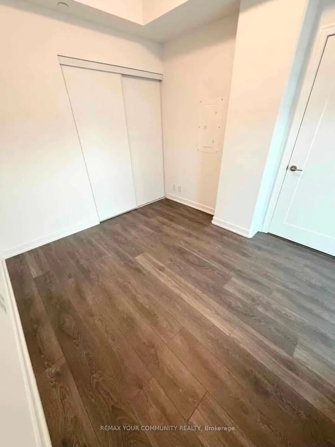 Photo 8 of Unit 209, 2 Manderley Drive, Scarborough, Birchcliffe-Cliffside — HOMEH