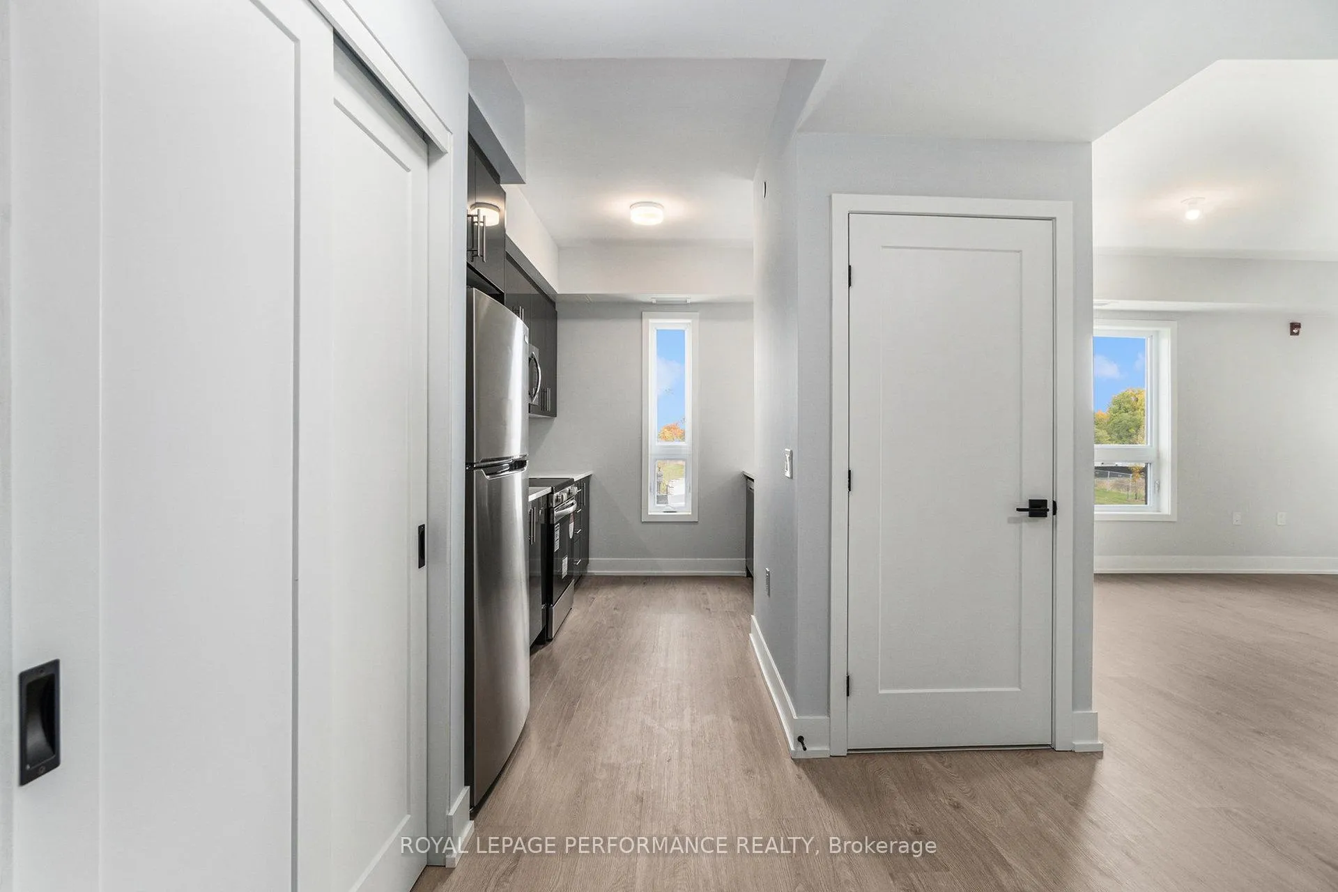 Photo 9 of 397 Codd's Road, Ottawa, CFB Rockcliffe and Area — HOMEH