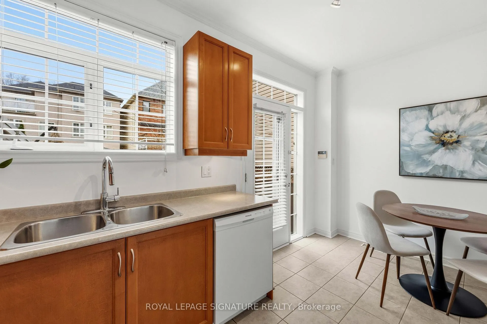Photo 11 of 60 Natalie Place, Toronto, South Riverdale — HOMEH