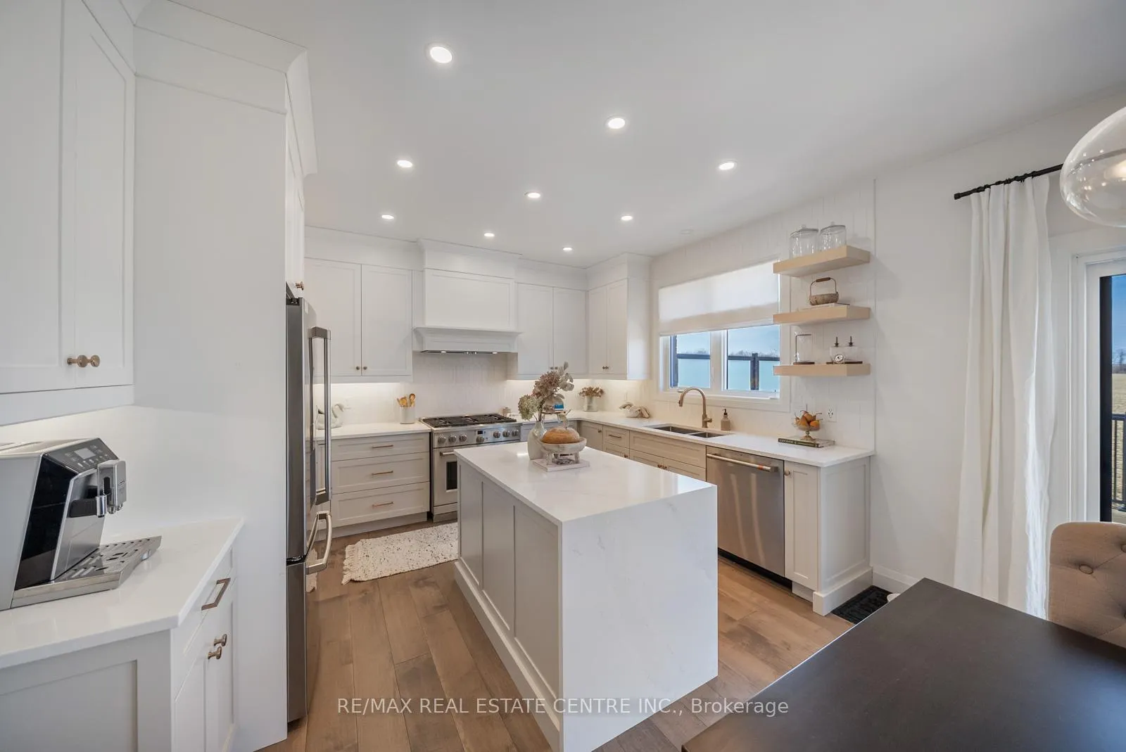 Photo 15 of 70 Rea Drive, Centre Wellington, Fergus — HOMEH