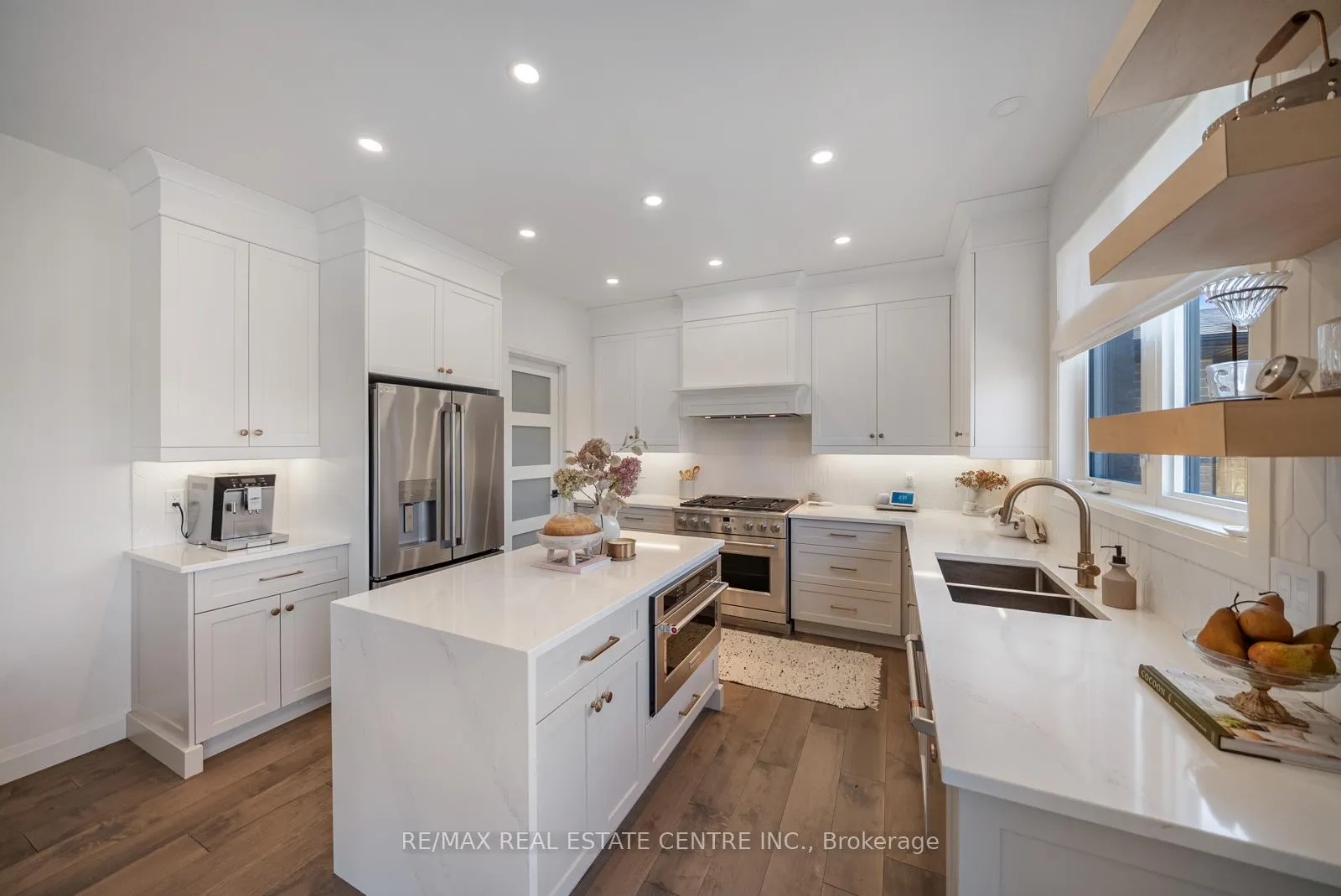 Photo 16 of 70 Rea Drive, Centre Wellington, Fergus — HOMEH