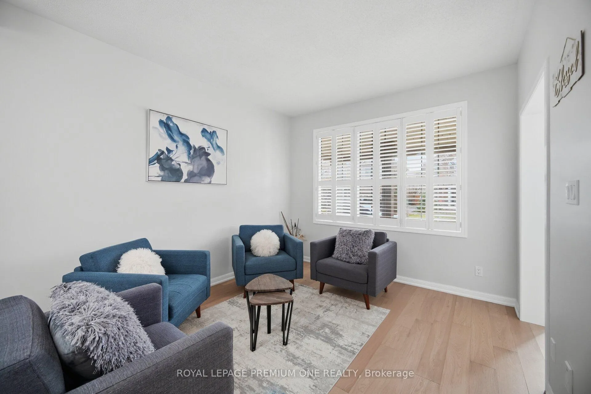 Photo 7 of 21 Ocean Avenue, Vaughan, Vellore Village — HOMEH
