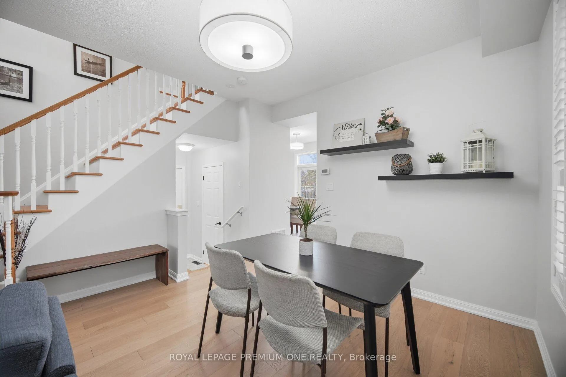 Photo 11 of 21 Ocean Avenue, Vaughan, Vellore Village — HOMEH